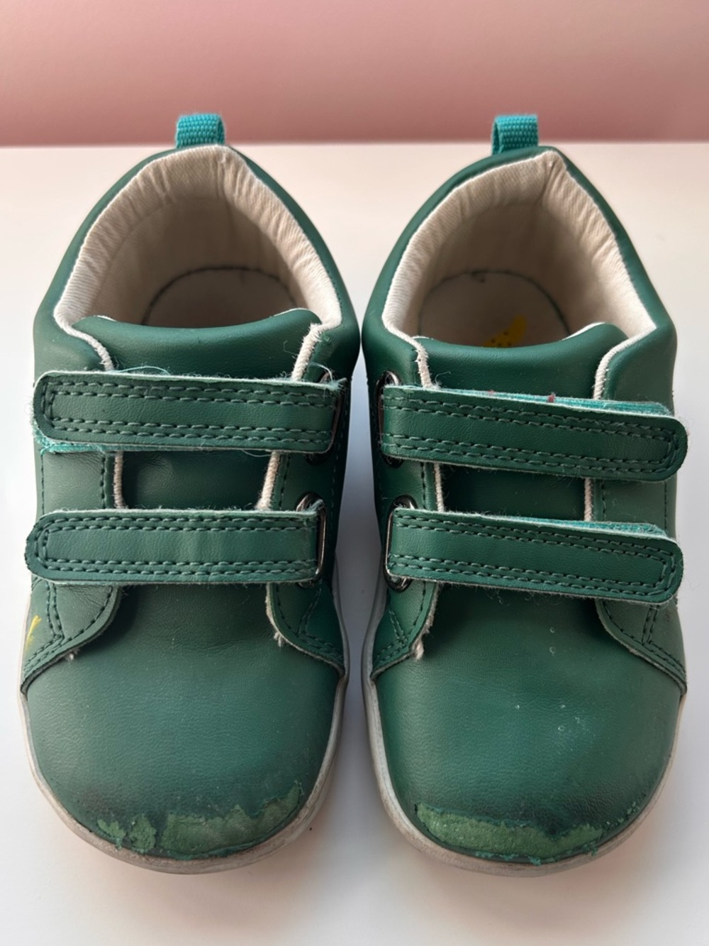 Ten Little Everyday Original Sneaker in Green,, old size 9.5 (new Sz 9)
